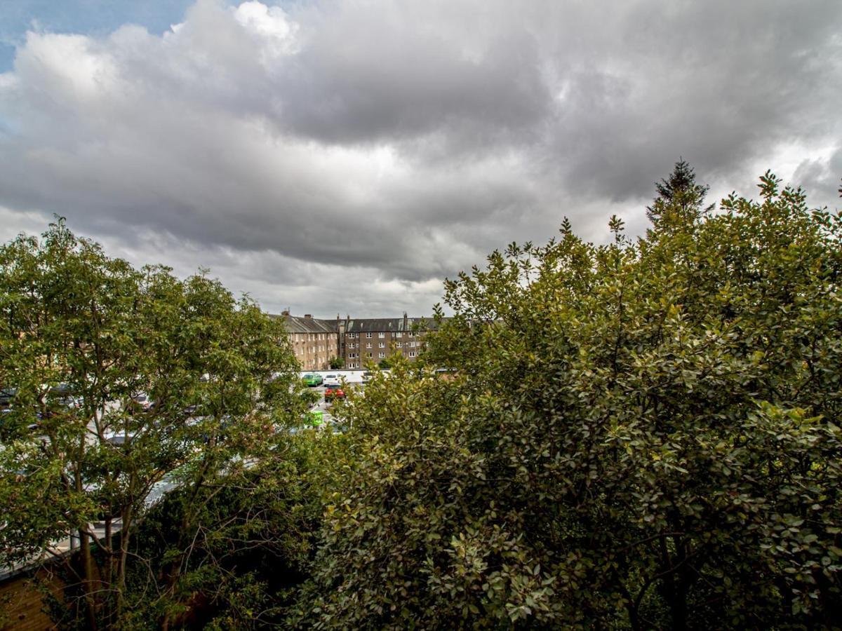 Pass The Keys Beautiful And Bright Georgian Style Morningside Apartment Edinburgh Exterior photo